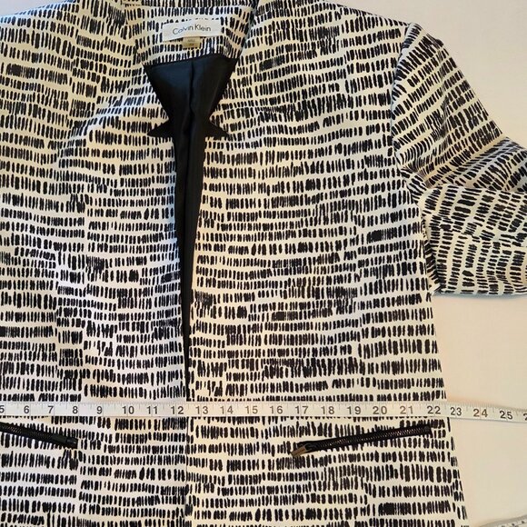 NWT -- Calvin Klein Women’s Plus 18W Black & White Printed Open Front Blazer - Picture 6 of 13